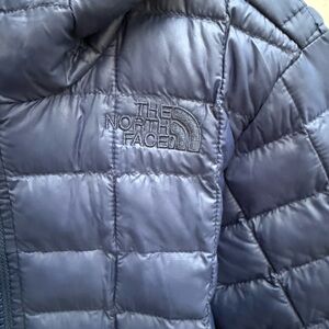 The North Face Kids' Thermoball Hooded Jacket - Navy Blue